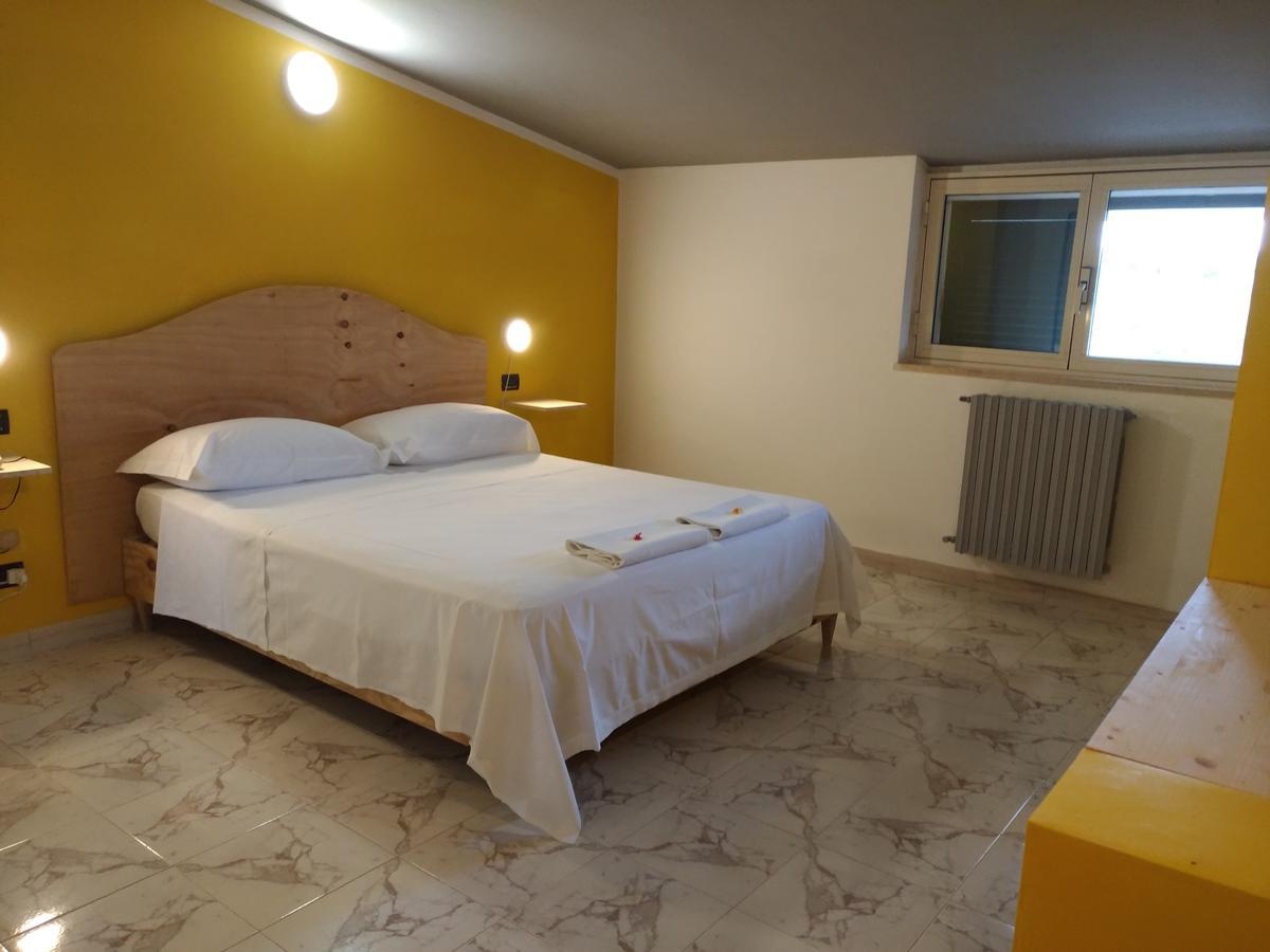 Sannicandro di Bari Hotel Villa Pirotta מראה חיצוני תמונה