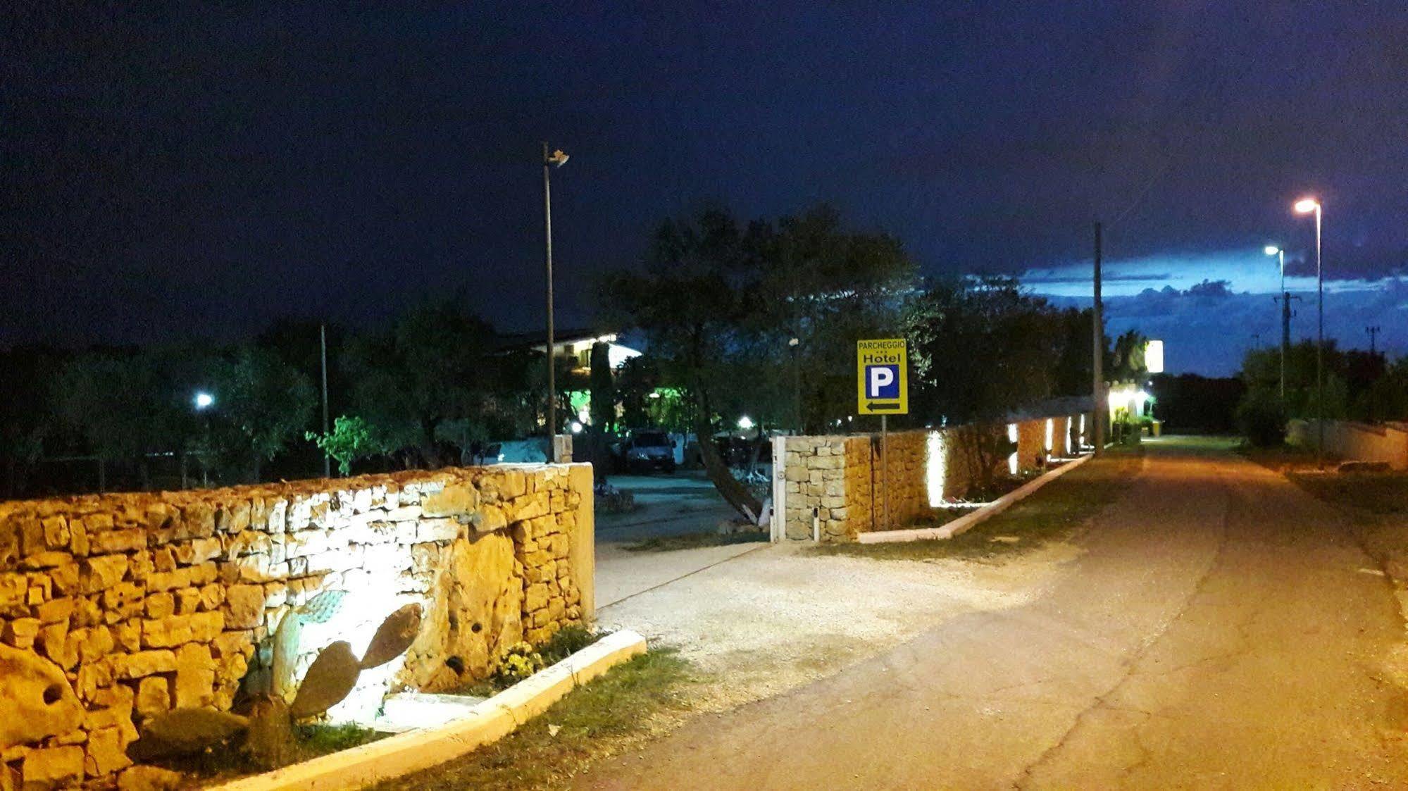 Sannicandro di Bari Hotel Villa Pirotta מראה חיצוני תמונה